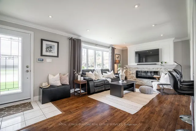 Additional image 6 of 3 Banff Dr