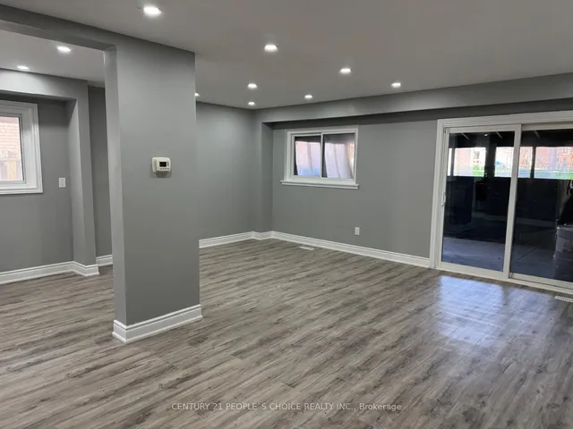 Additional image 21 of 6862 Darcel Ave