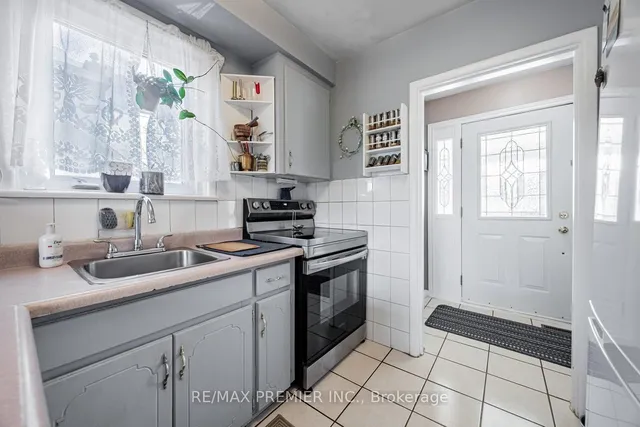 Additional image 10 of 32 Genthorn Ave