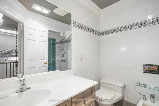 Additional image 21 of 197 La Rose Ave Unit 18