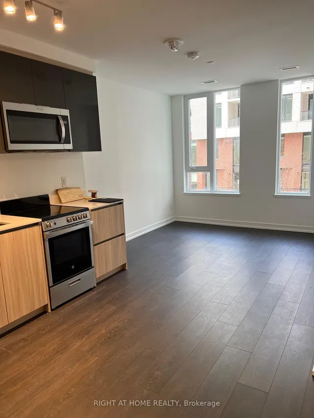 Additional image 10 of 3100 Keele St Unit 218