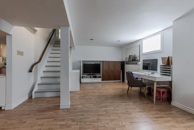 Additional image 38 of 21 Cedar St