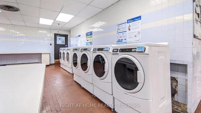 Additional image 36 of 1 Massey Sq Unit 1418