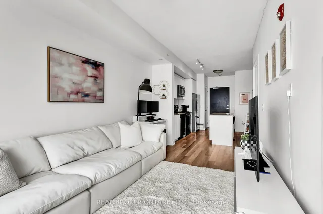 Additional image 21 of 5240 Dundas St Unit 607