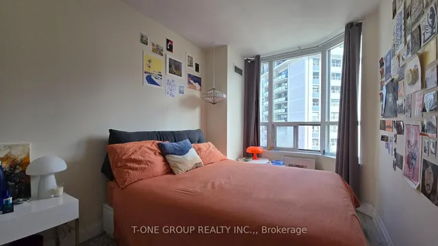 Additional image 22 of 25 Maitland St Unit 1212