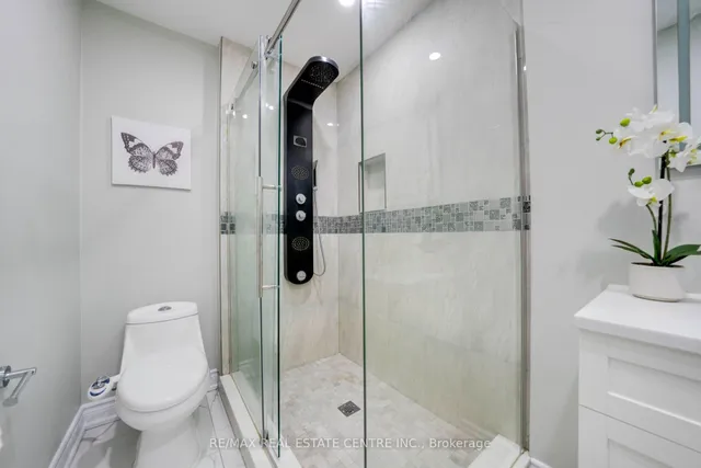 Additional image 22 of 27 Coates Dr