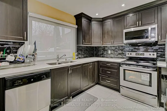 Additional image 10 of 94 Brimley Rd