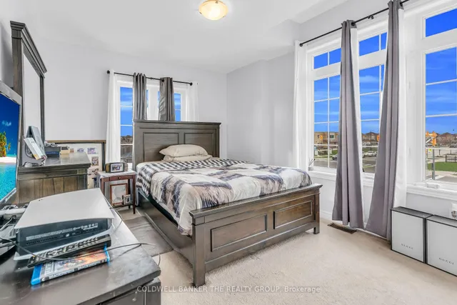 Additional image 28 of 192 Castle oaks Cross