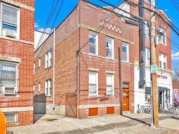 30-04 14th St #2FAMILY, Astoria, NY 11102