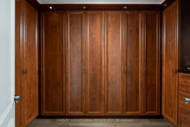 Additional image 22 of 49 York Mills Rd Unit 505