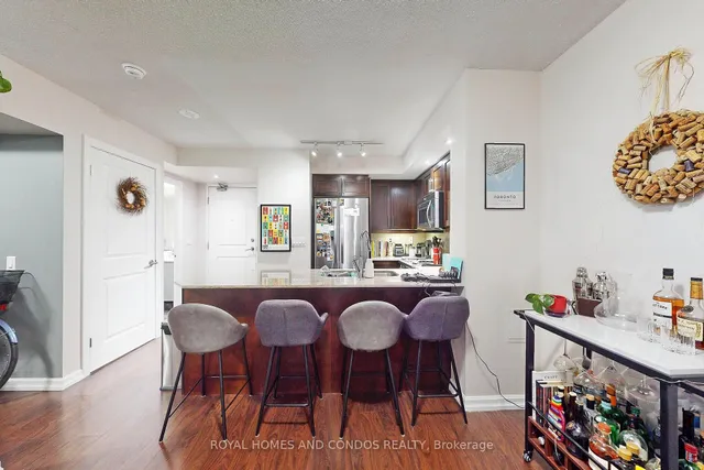 Additional image 14 of 85 East Liberty St Unit 610