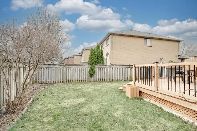 Additional image 28 of 453 Taylor Cres