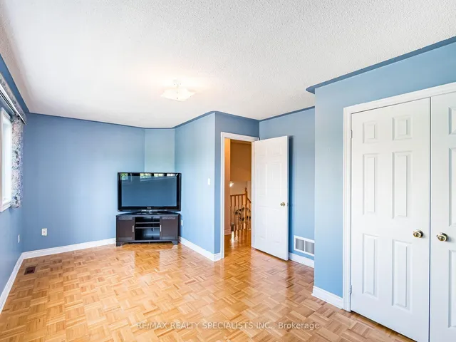 Additional image 26 of 175 Fairhill Ave