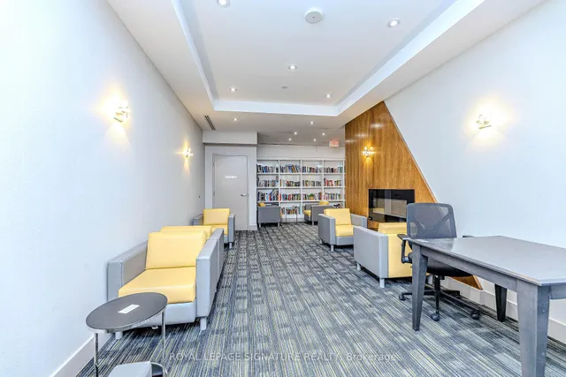 Additional image 9 of 55 Eglinton Ave Unit 408