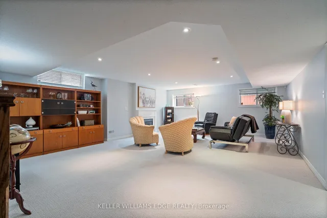 Additional image 27 of 2958 Singleton Common