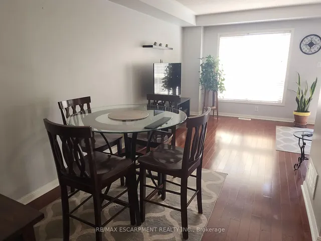 Additional image 6 of 4324 FAIRVIEW St