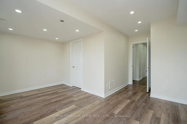 Additional image 8 of 48 Cedar Lake Cres