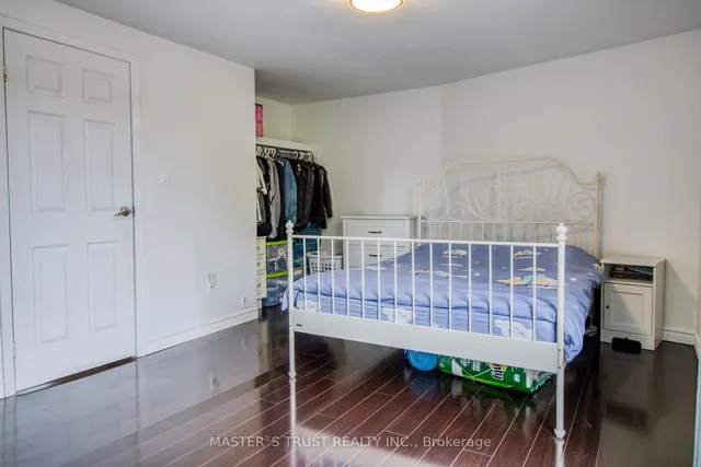 Additional image 23 of 129 Huntingdale Blvd