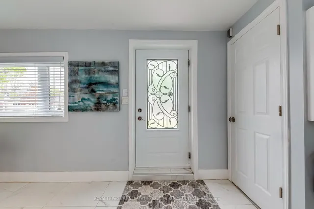 Additional image 5 of 706 West 5th St