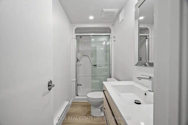 Additional image 38 of 25 Chamberlain Ave