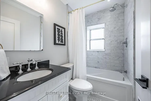 Additional image 22 of 84 Earlscourt Ave