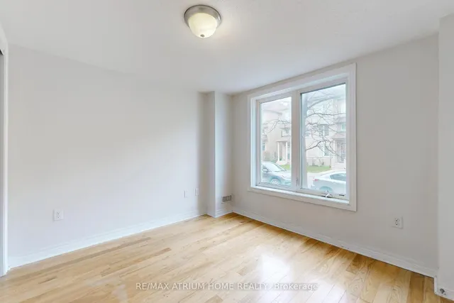 Additional image 25 of 23 De Jong St