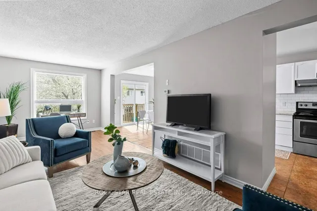 Additional image 23 of 28 Vennio Lane