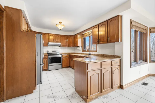 Additional image 7 of 15 Cornelius Pkwy