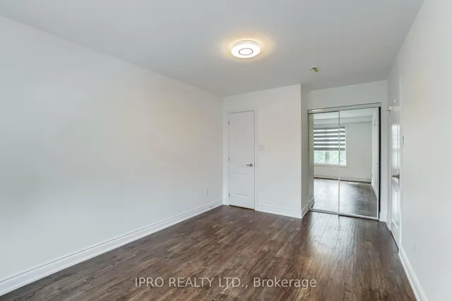 Additional image 21 of 717 Green Meadow Cres