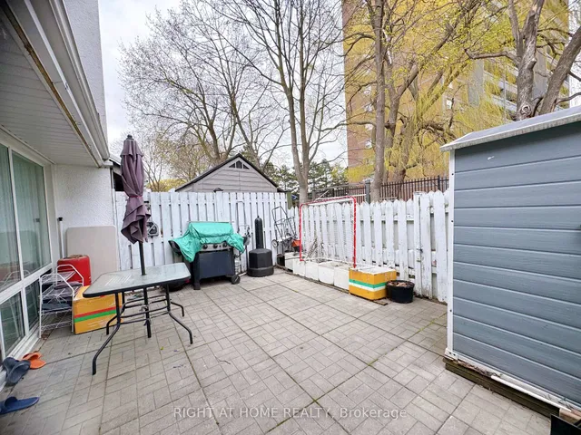 Additional image 28 of 2901 Jane St Unit 101