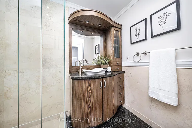 Additional image 29 of 120 Glen Manor Dr Unit 7