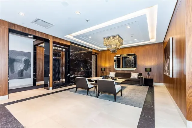 Additional image 18 of 2025 Maria St Unit 1001