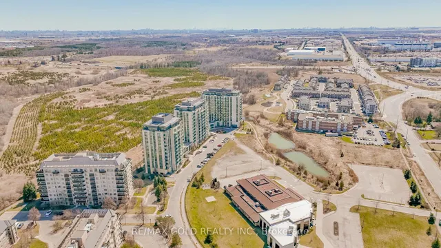 Additional image 43 of 65 Yorkland Blvd Unit 1001