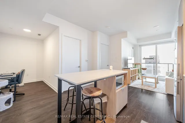 Additional image 16 of 130 River St Unit 501