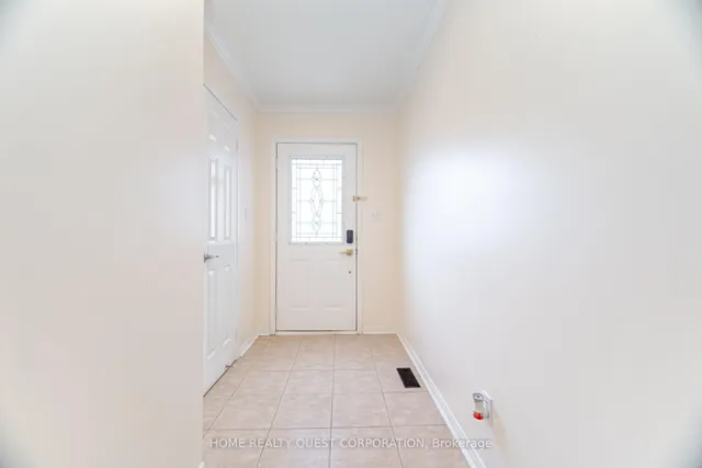 Additional image 3 of 1322 Mowat Lane