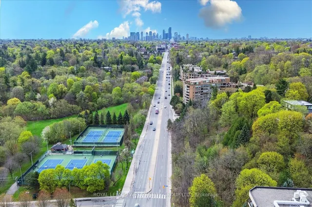 3900 Yonge St Unit 909