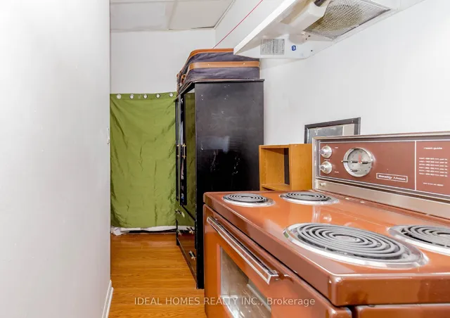 Additional image 4 of 184 Queen St