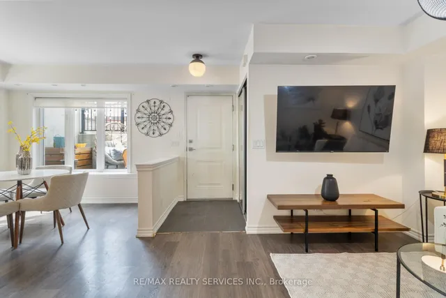 Additional image 8 of 70 Eastwood Park Gdns Unit 1