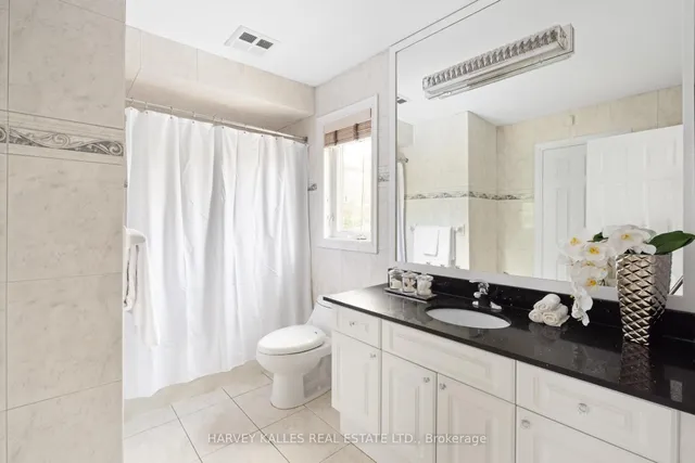 Additional image 32 of 60 Bowan Crt