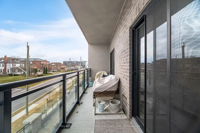 Additional image 27 of 30 Hamilton St Unit 205