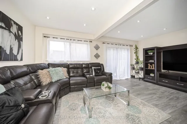 Additional image 13 of 144 Fleetwood Cres