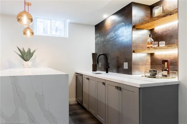 Additional image 46 of 78 Stonepine Cres