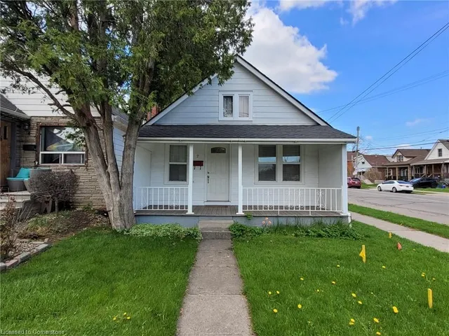 Additional image 3 of 2 Craigroyston Rd