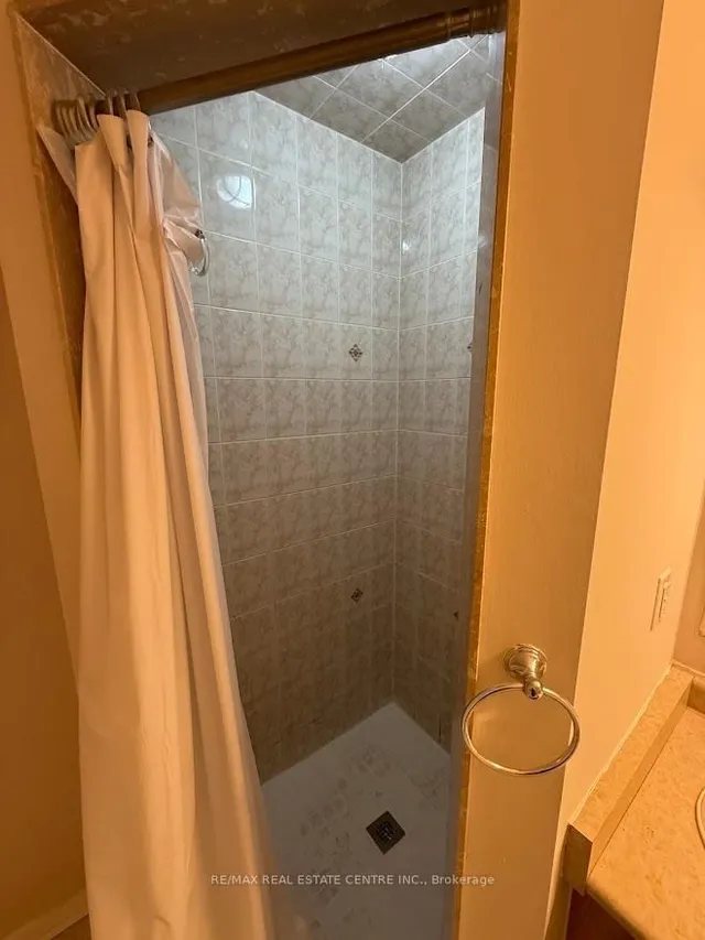 Additional image 22 of 5989 Sidmouth St