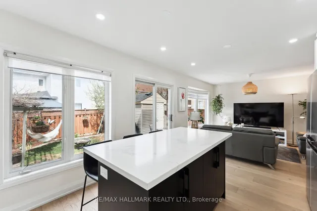 Additional image 12 of 128 Seaside Circ