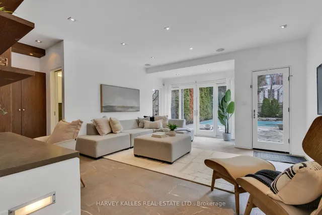 Additional image 18 of 111 Strathallan Blvd