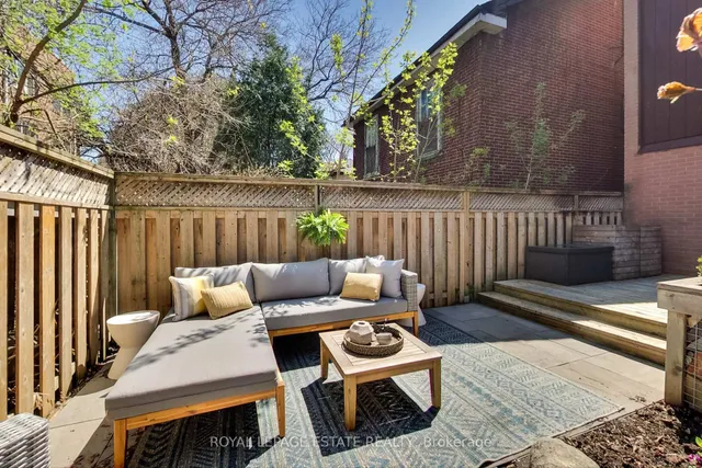 Additional image 23 of 243 Ontario St