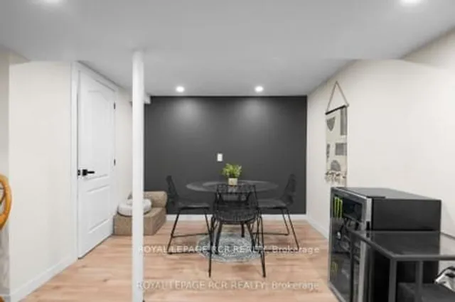 Additional image 18 of 46 Dearbourne Blvd Unit 32