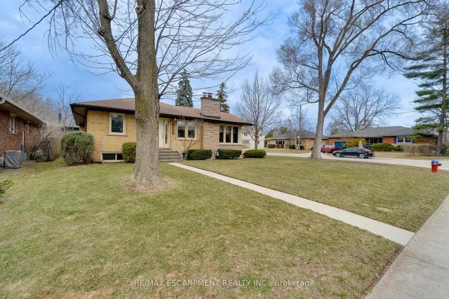 Additional image 5 of 1435 Alfred Cres
