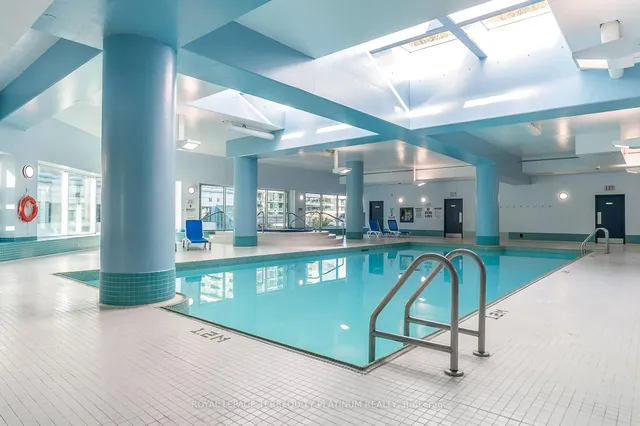 Additional image 22 of 10 Yonge St Unit 1008